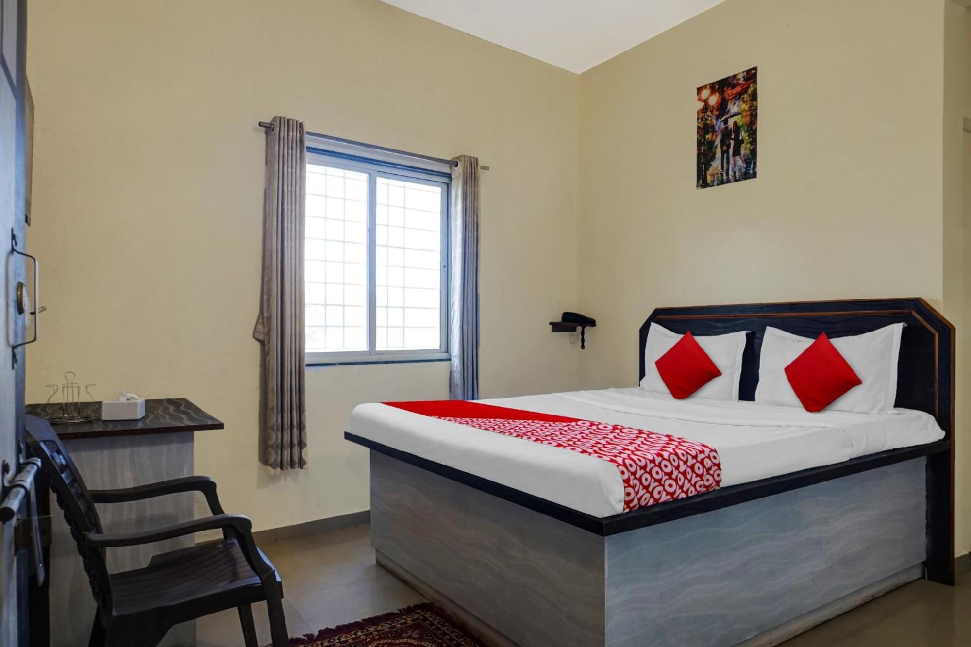 Hotel O Happy Homely Stay Sasvad Eksteriør bilde