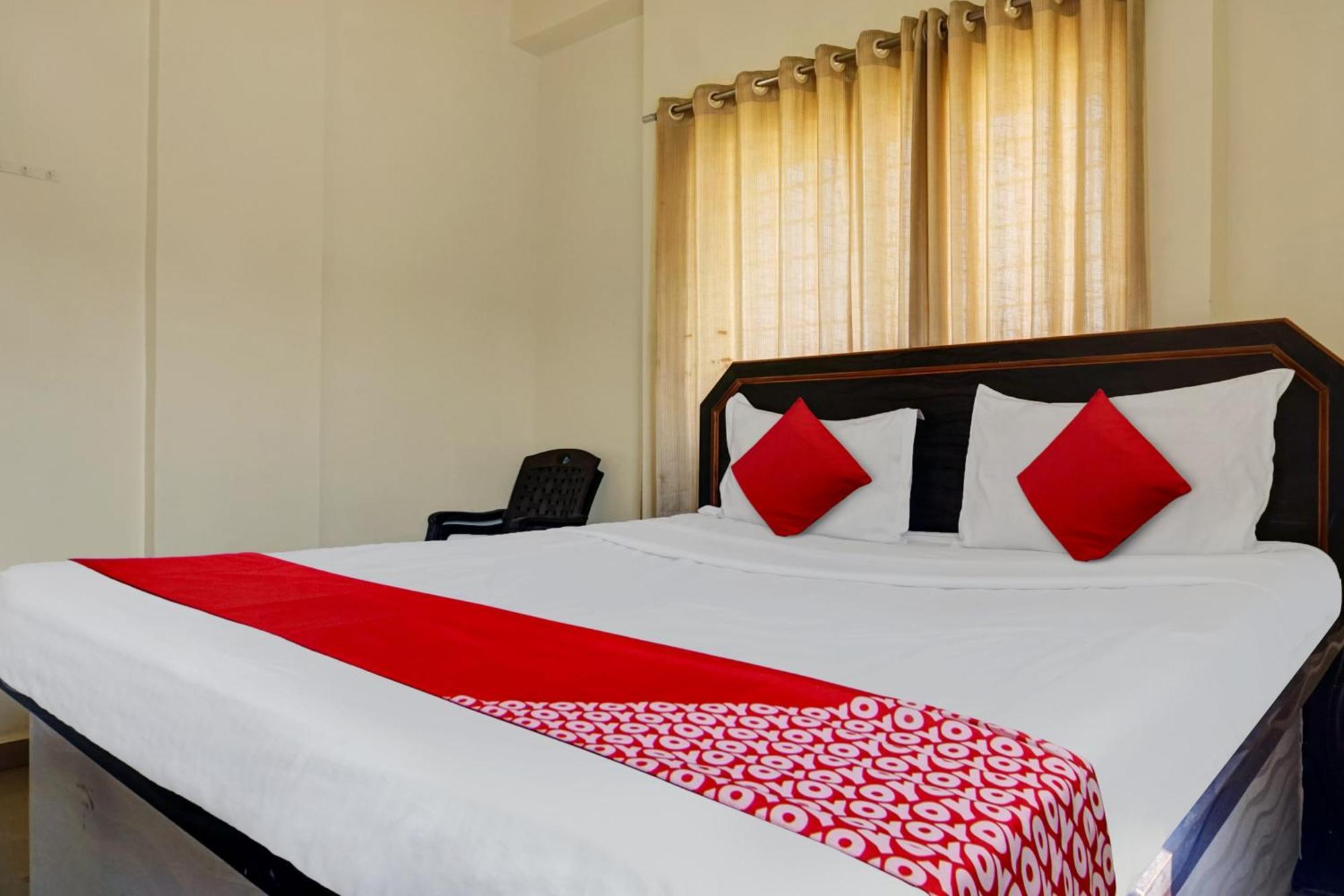 Hotel O Happy Homely Stay Sasvad Eksteriør bilde